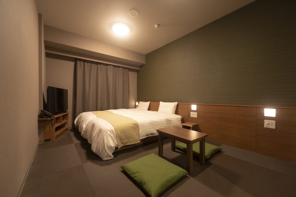 ดอร์มี อินน์ โอซาก้า น้ำพุร้อนธรรมชาติ ทานิมาจิ ที่พักมีออนเซ็น ใกล้จุดชมซากุระ ราคาคุ้มสุด