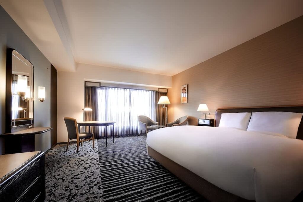 โฮเทล นิว โอทานิ โอซาก้า ที่พักใกล้ปราสาทโอซาก้า เดินชมซากุระได้เลย