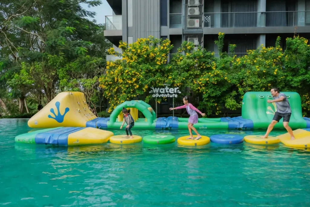 Balcony Seaside Sriracha Hotel & Serviced Apartments ที่พักชลบุรี ศรีราชา สำหรับครอบครัวใหญ่