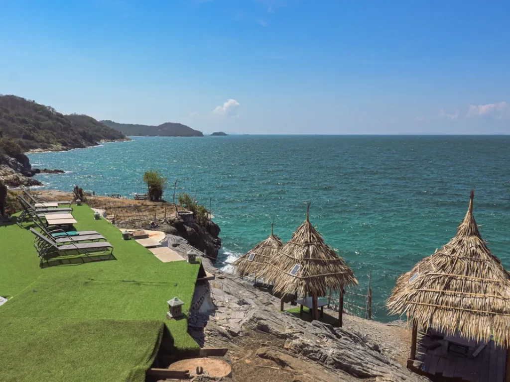 Paree Hut Resort - ที่พักชลบุรี เกาะสีชัง