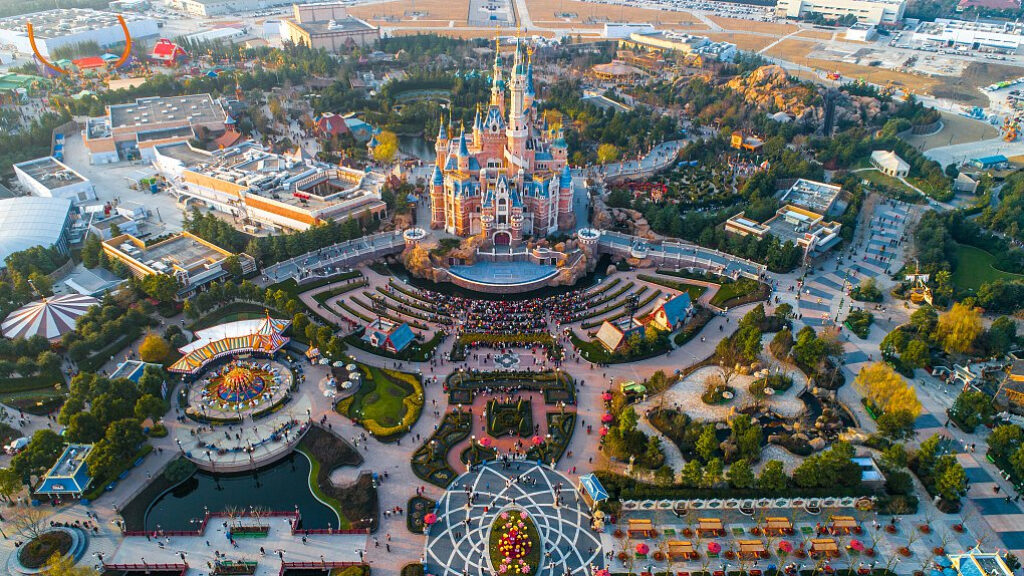 Shanghai Disney Resort (เซี่ยงไฮ้, จีน)