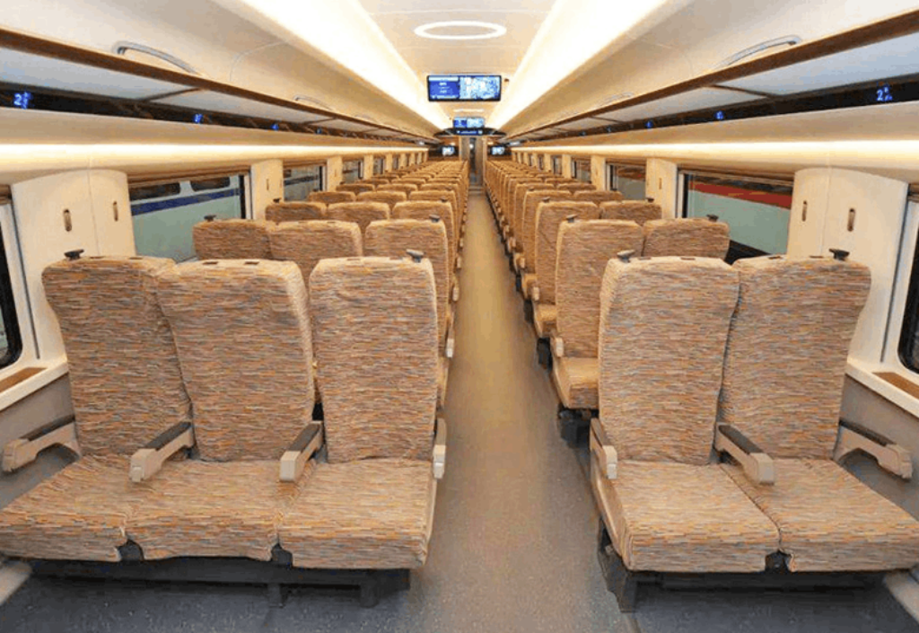 รถไฟความเร็วสูงจีน ที่นั่งชั้น 2 (Second Class)