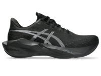 รองเท้าวิ่ง Asics NOVABLAST 6 WIDE