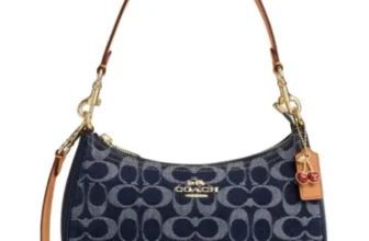 กระเป๋าสะพายไหล่ Coach Teri Shoulder Bag CAF82 (In Signature Denim Blue)