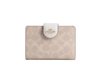 กระเป๋าสตางค์ Coach Medium Corner Zip Wallet CW786 (In Signature Canvas Sand Chalk)