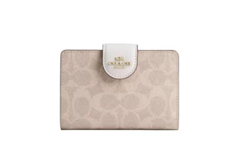 กระเป๋าสตางค์ Coach Medium Corner Zip Wallet CW786 (In Signature Canvas Sand Chalk)