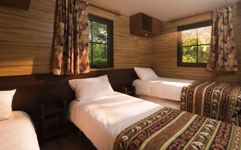 Disney Davy Crockett Ranch - Poineer Tribe Bungalow