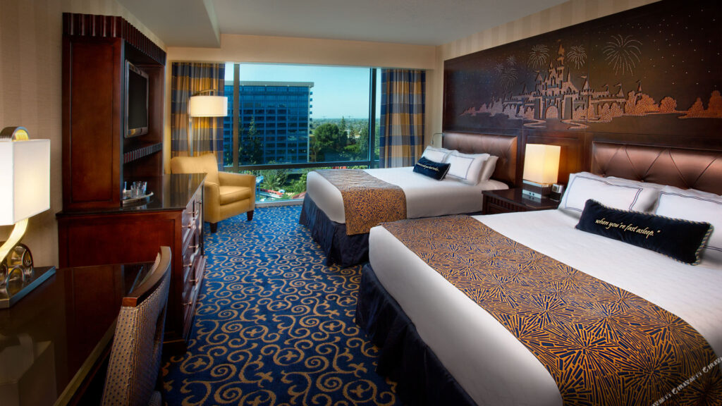 Disneyland Hotel California - Deluxe Room