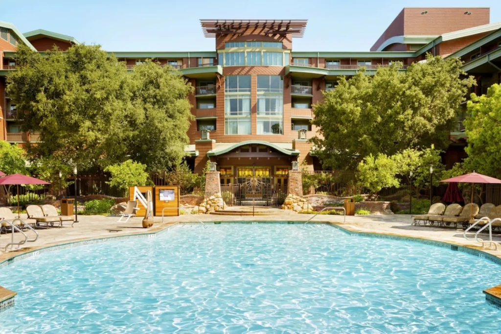 Disney's Grand Californian Hotel and Spa - Swimming Pool