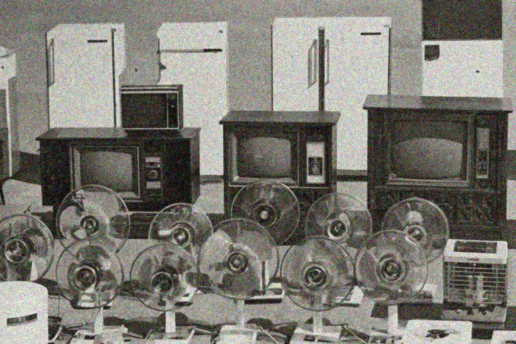 LG อยู่ในวงการเครื่องใช้ไฟฟ้ามาตั้งแต่ปี 1958 และเป็นผู้ผลิตเครื่องใช้ไฟฟ้ารายแรกๆ ของเกาหลี