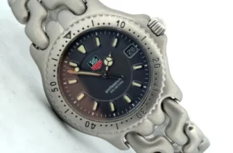นาฬิกา TAG Heuer S_el Professional 200m Mid Size หน้าปัดเทา (WG1213)
