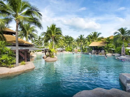 เช็คราคาและจอง Centara Grand Mirage Beach Resort Pattaya