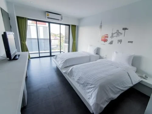 เช็คราคาและจอง Panitar Haus