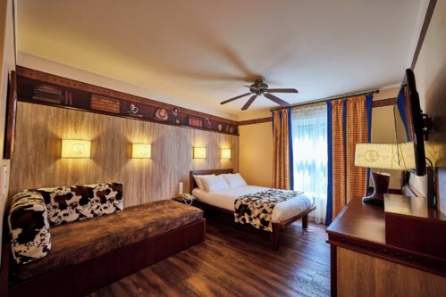 เช็คราคาและจอง Disney Hotel Cheyenne