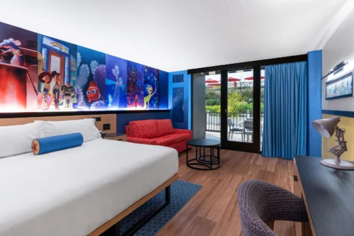 เช็คราคาและจอง Pixar Place Hotel