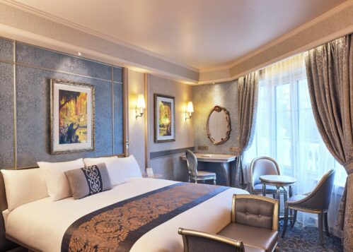 เช็คราคาและจอง Disneyland® Hotel (ปารีส)
